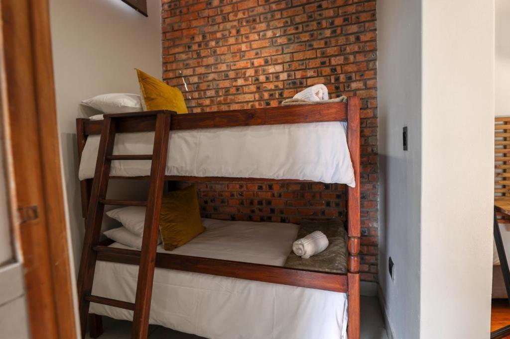 בלומפונטייין Guest Suites On Connor מראה חיצוני תמונה