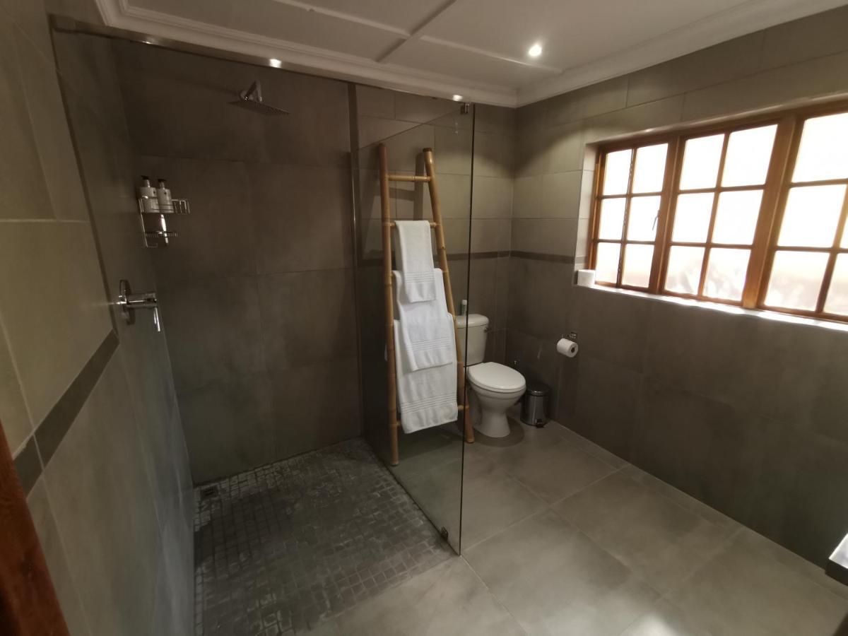 בלומפונטייין Guest Suites On Connor מראה חיצוני תמונה