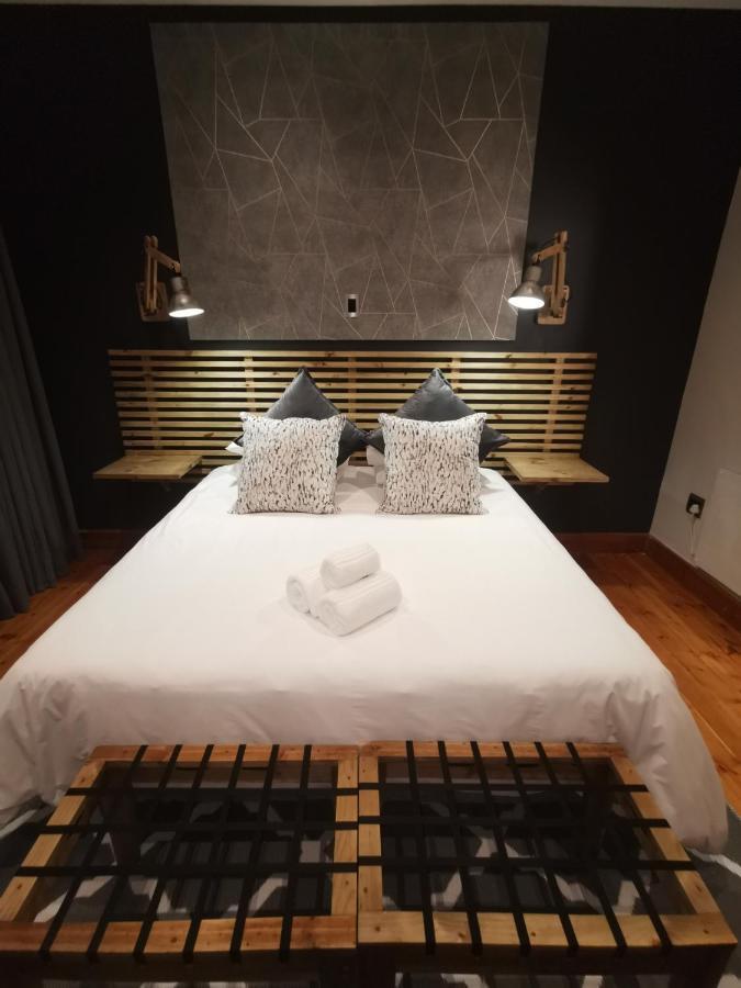 בלומפונטייין Guest Suites On Connor מראה חיצוני תמונה