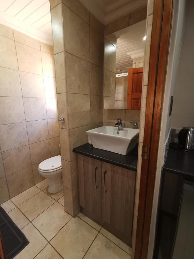 בלומפונטייין Guest Suites On Connor מראה חיצוני תמונה